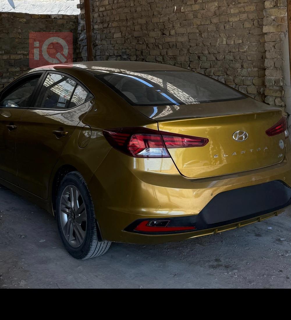 هيونداي النترا